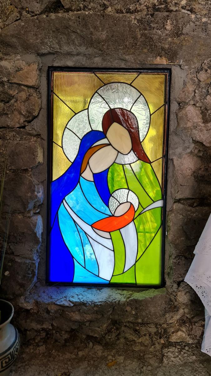 Vitrail Vierge à l'enfant